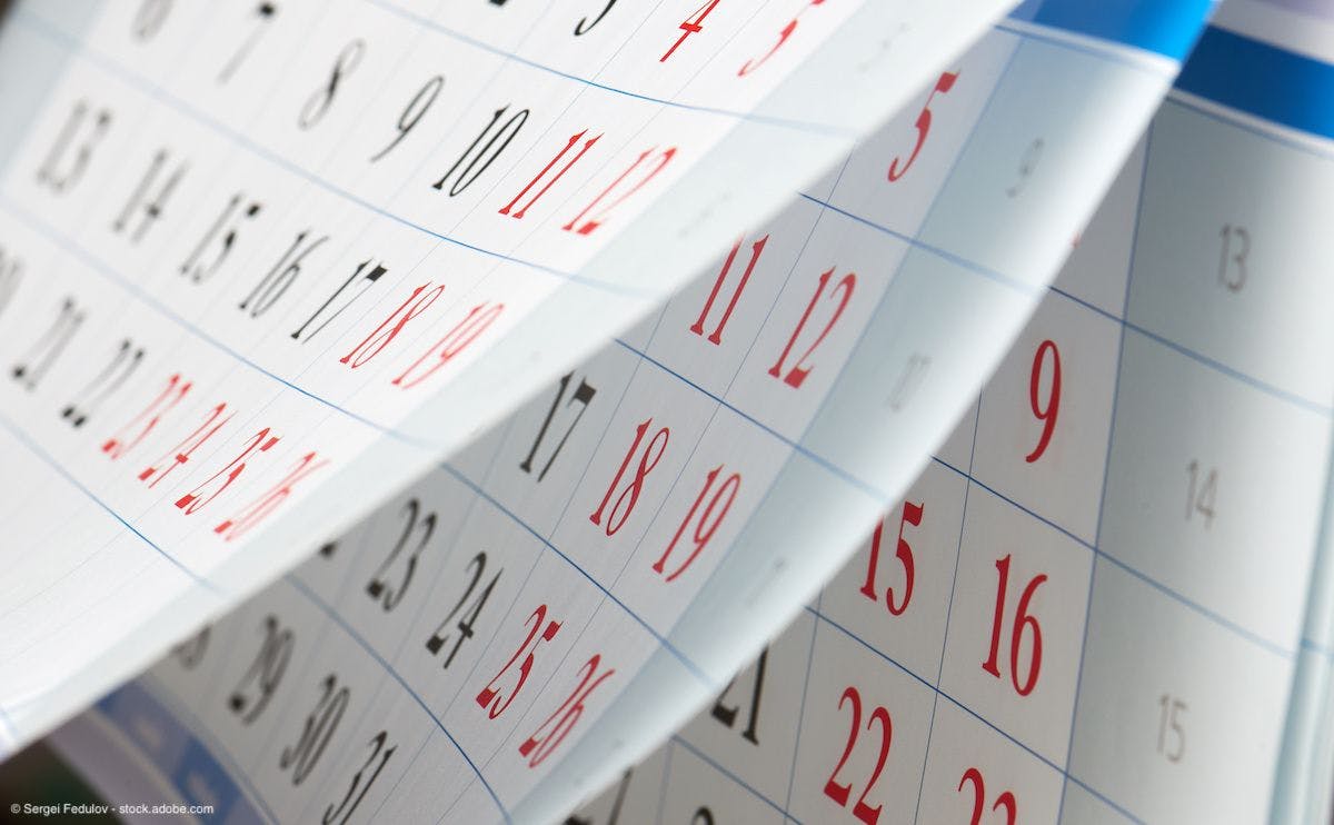 Flipping of calendar sheets with black and red numbers | © Sergei Fedulov - stock.adobe.com 
